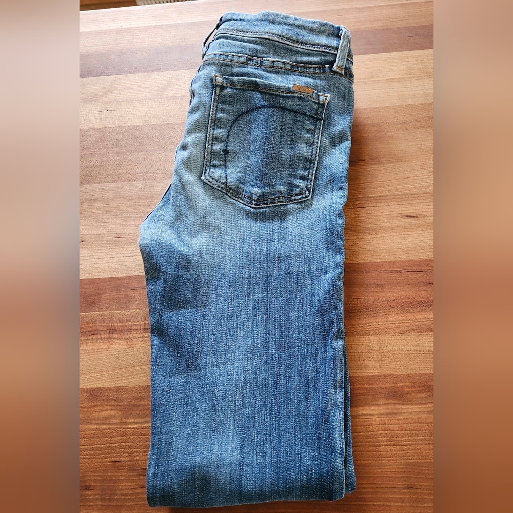 Fidelity Denim Women's Classic Blue Jeans. Size 26. - Picture 2 of 14